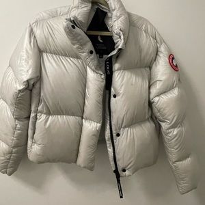 Canada Goose Fall 2023 Collection Cropped Grey Puffer Jacket